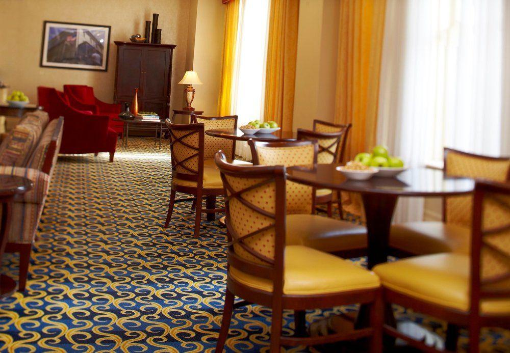 The Battle House Renaissance Mobile Hotel & Spa Dış mekan fotoğraf